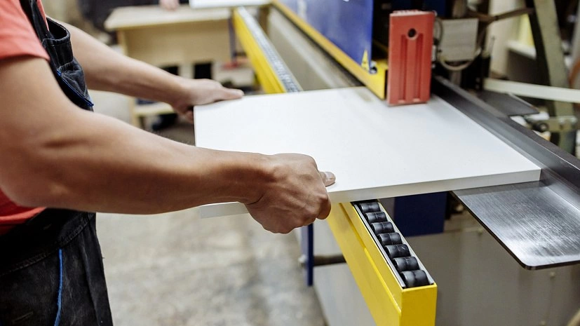 Оклейка кромкой